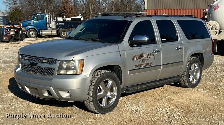 2010 Chevrolet Suburban LTZ SUV - ET6791