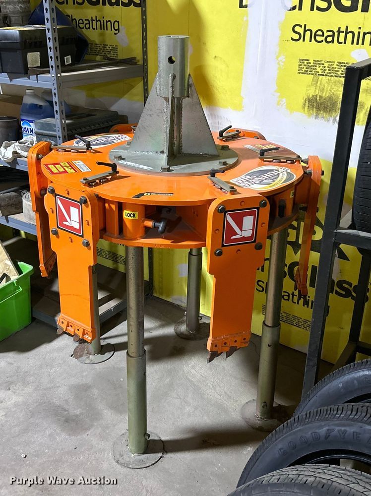 Mr. Manhole 6 Shooter manhole leveling system - ET6806