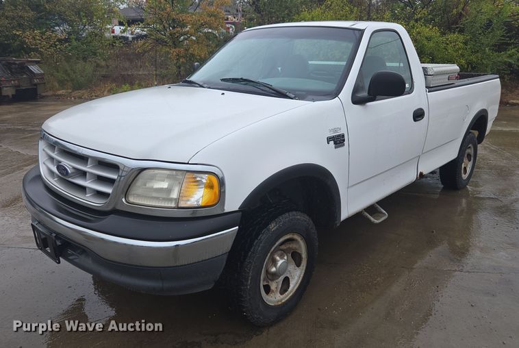 1999 Ford F150 pickup truck - EV5425