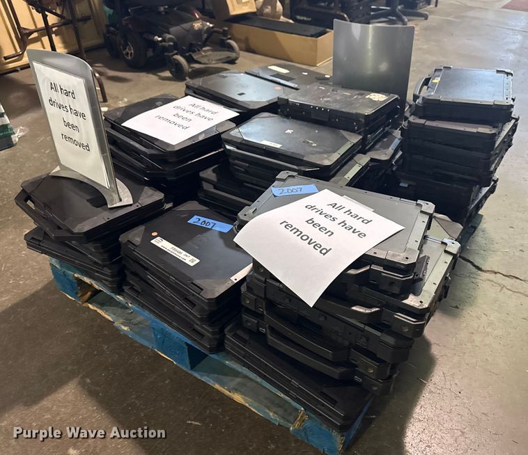 Approximately 64 Dell laptops  - FB8486