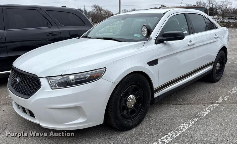 2016 Ford Taurus Police Interceptor  - FB8503