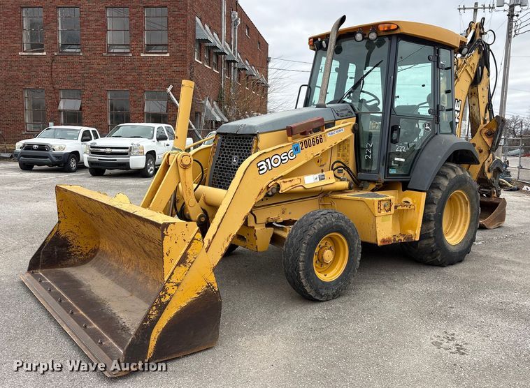 2006 John Deere 310SG backhoe - FB8511
