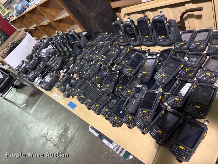 Approximately 76 barcode scanner mobile computers - FB8521