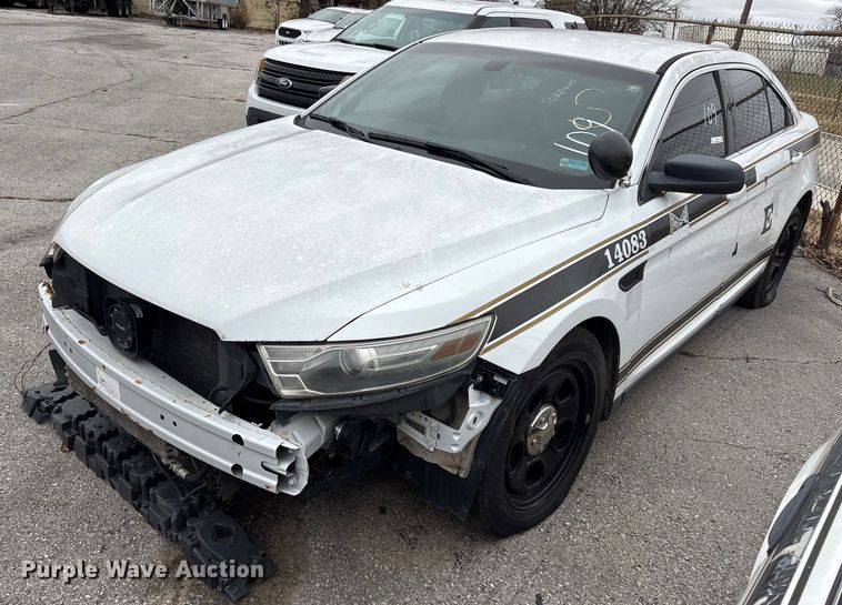 2014 Ford Taurus Police Interceptor   - FB8524