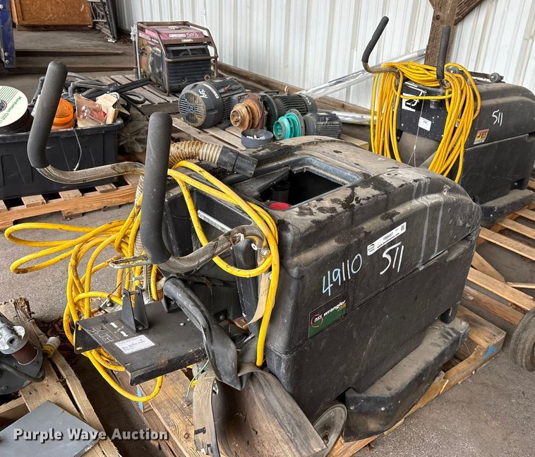 (2) Wrangler 2008 CE floor machines - FB8557