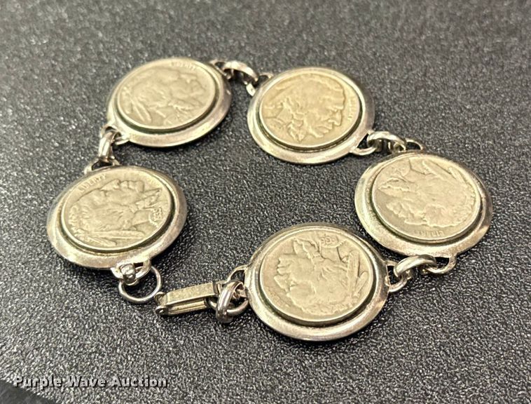 (5) vintage Buffalo nickel bracelet  - FB8573
