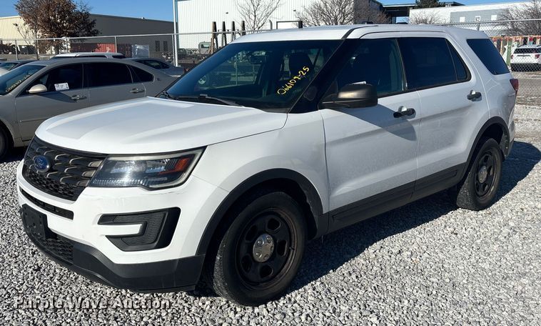 2016 Ford Explorer Police Interceptor SUV - FG1695