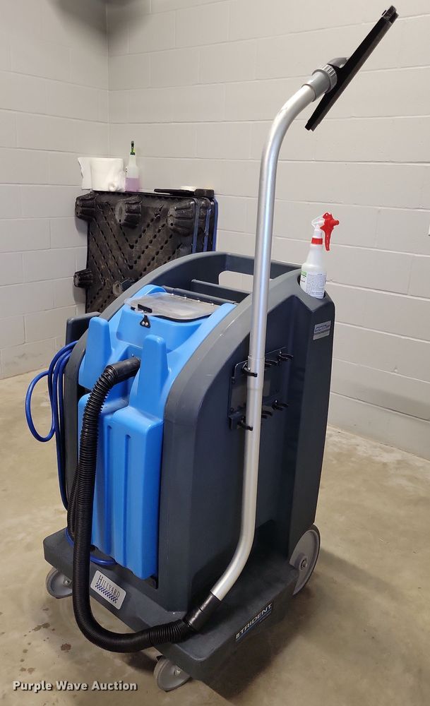 Trident CC17XP wet spray vacuum - NO9858