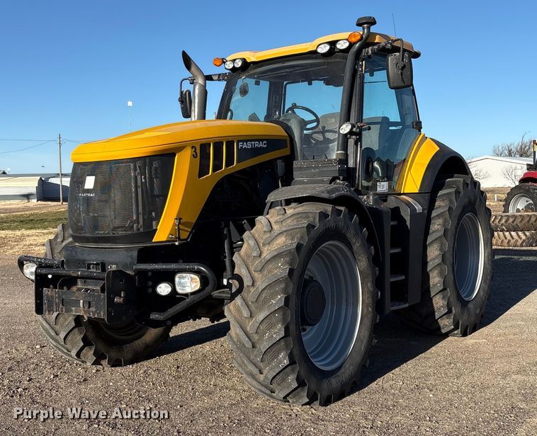 2014 JCB Fastrac 8310 MFWD tractor - EF6262