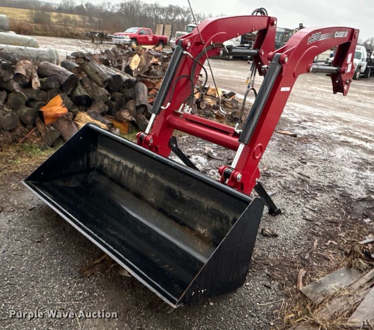 Case IH L630 Tractor Loader - EN0780