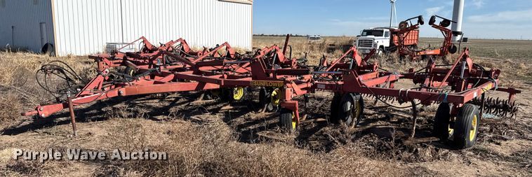 Sunflower 3050-35 field cultivator - EP2720