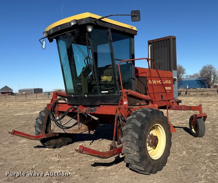 New Holland 2550 swather / windrower - EP2748