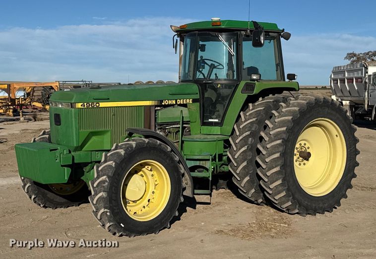 1992 John Deere 4960 MFWD tractor - EU6489