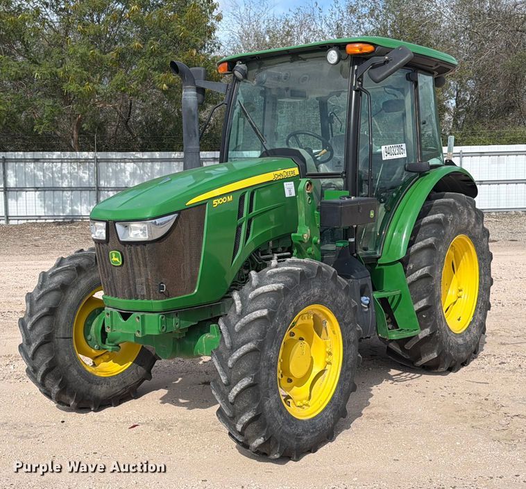 2020 John Deere 5100M MFWD tractor - YA1826