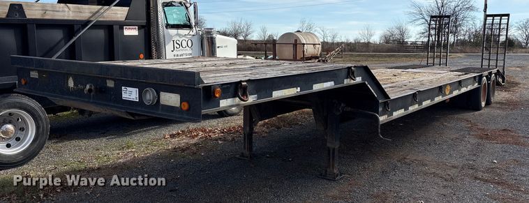 2001 Viking drop deck equipment trailer - FI0089