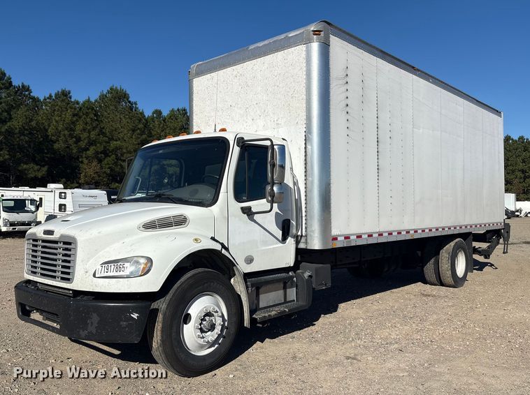 2017 Freightliner Business Class M2 box truck - YA1092