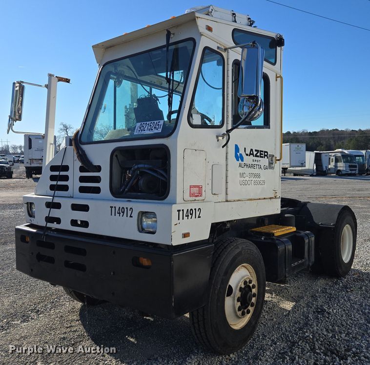 2004 Capacity TJ5000 yard truck - YA1698