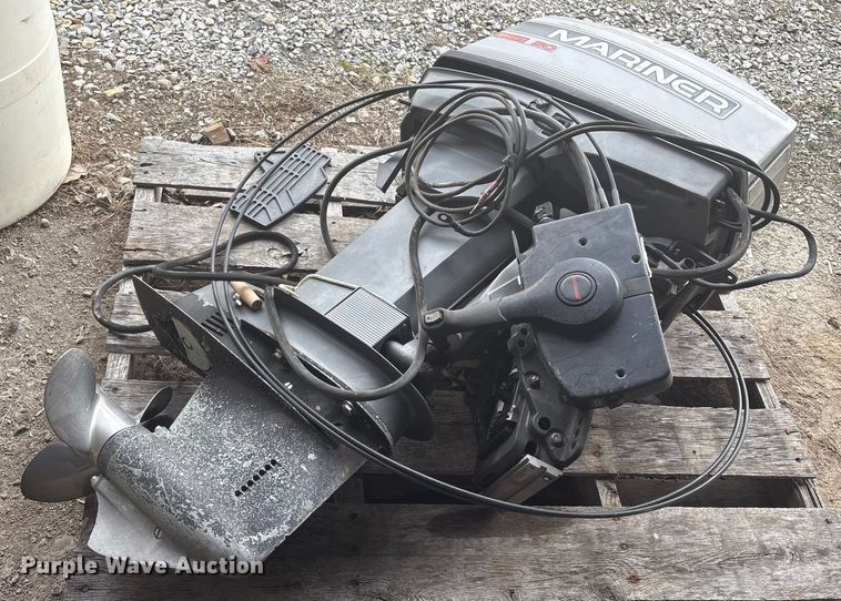 1994 Mariner 50 outboard boat motor - EG8332