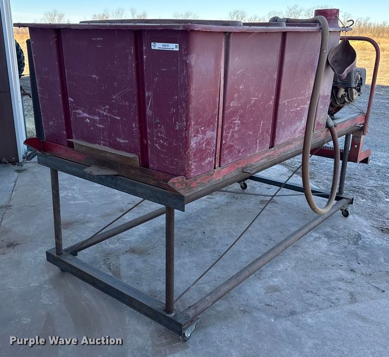 American Fire Apparatus Company Brush King brush fire skid unit - EP2757