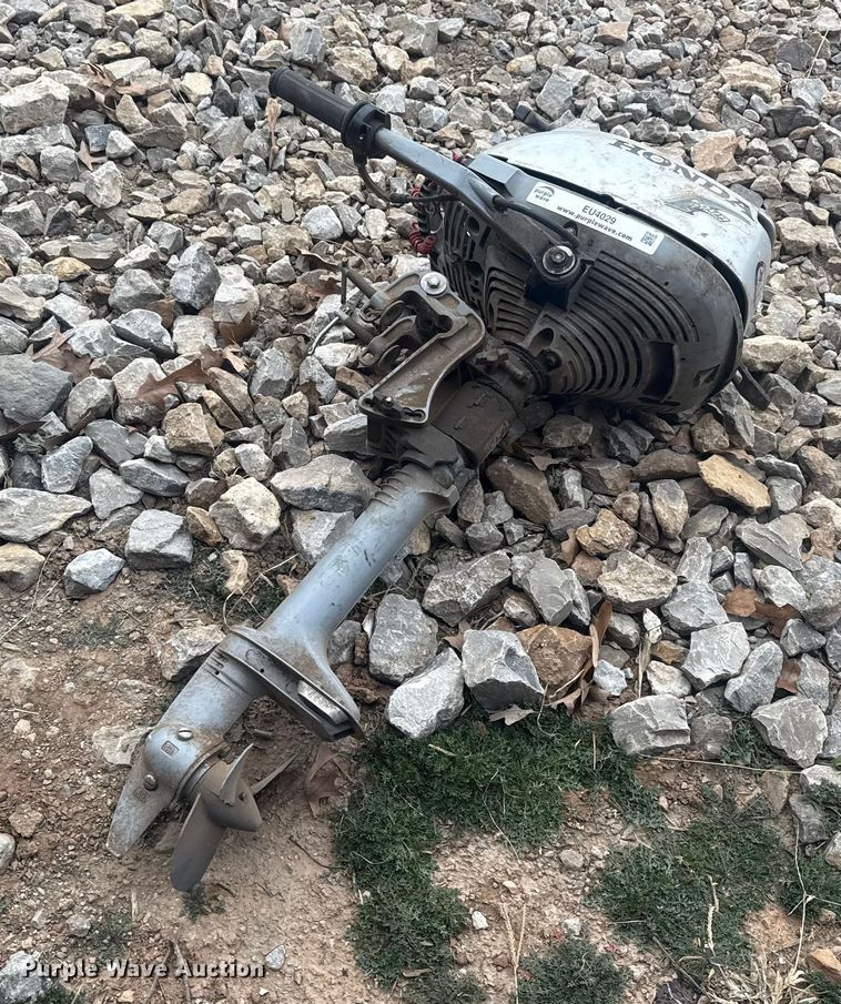 Honda outboard engine - EU4029