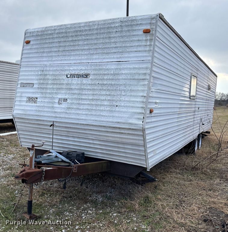 2006 Gulf Stream Cavalier camper - FI1570