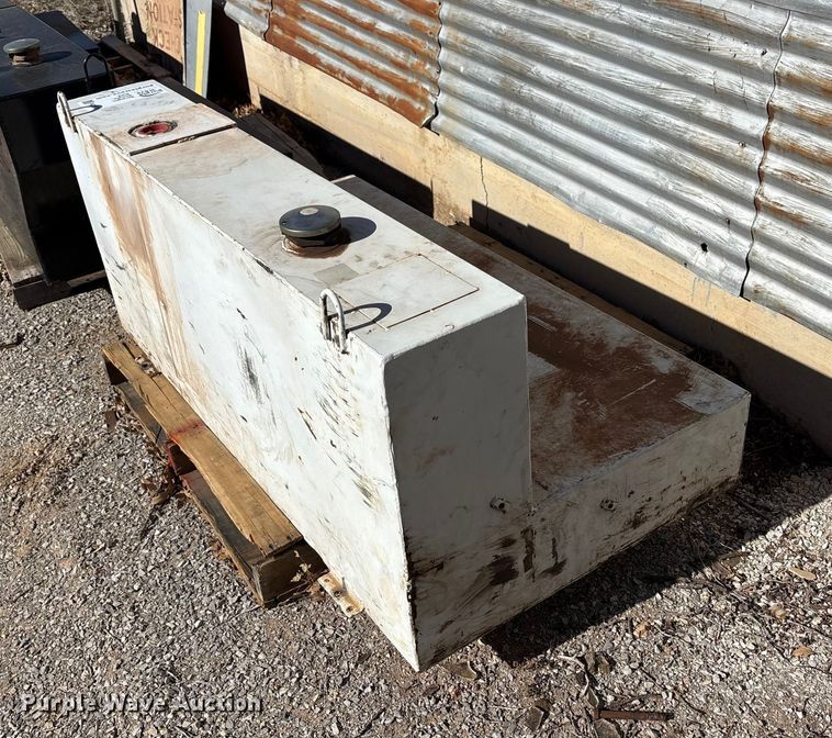 Delta Consolidated 480000 fuel tank - FK2523