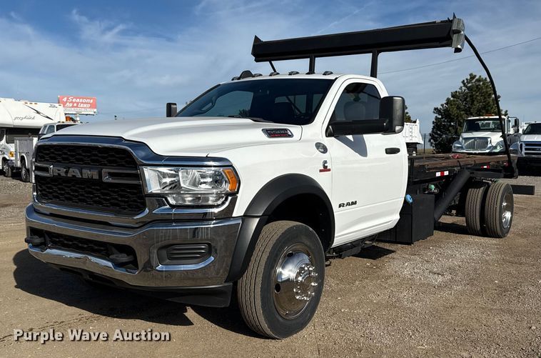 2022 RAM 5500 roll-off container truck - EG1859