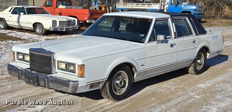 1989 Lincoln Town Car  - ES2671