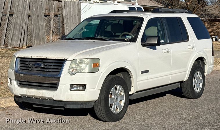 2008 Ford Explorer XLT SUV - ES5613