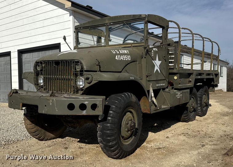 1952 GMC M135 flatbed truck - ET4133