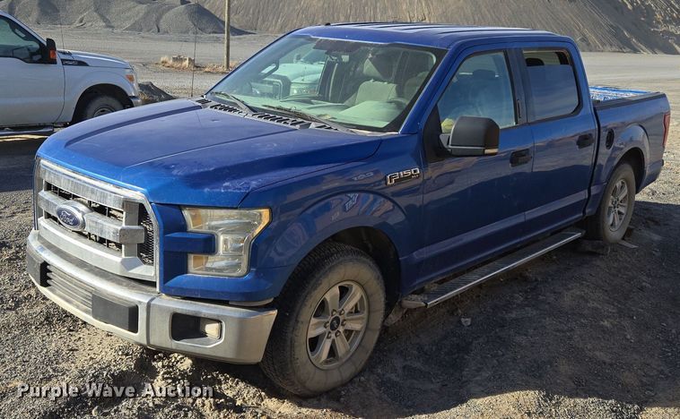 2016 Ford F150 XLT Crew Cab pickup truck - ET5433