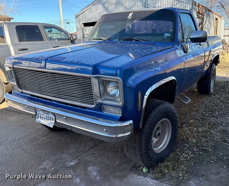 1976 Chevrolet K10 pickup truck - EU4755