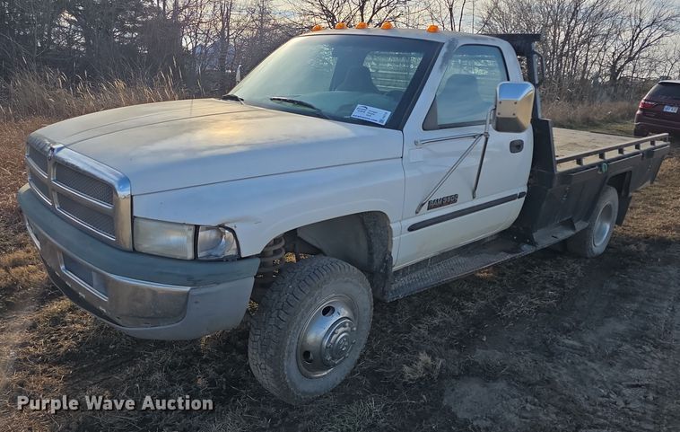 1998 Dodge Ram 3500 flatbed pickup truck - FI0736