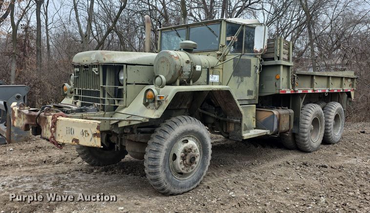 1972 American M813 flatbed truck - FI0748