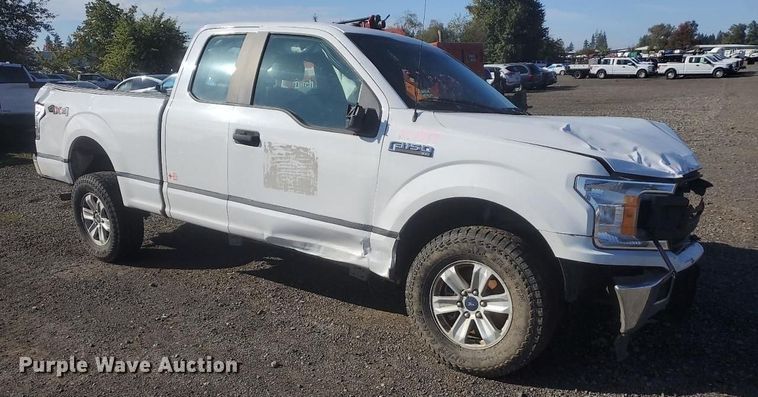 2019 Ford F150 pickup truck - YA0996