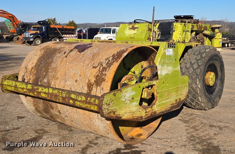 RayGo Rascal single drum vibratory roller - DU2657