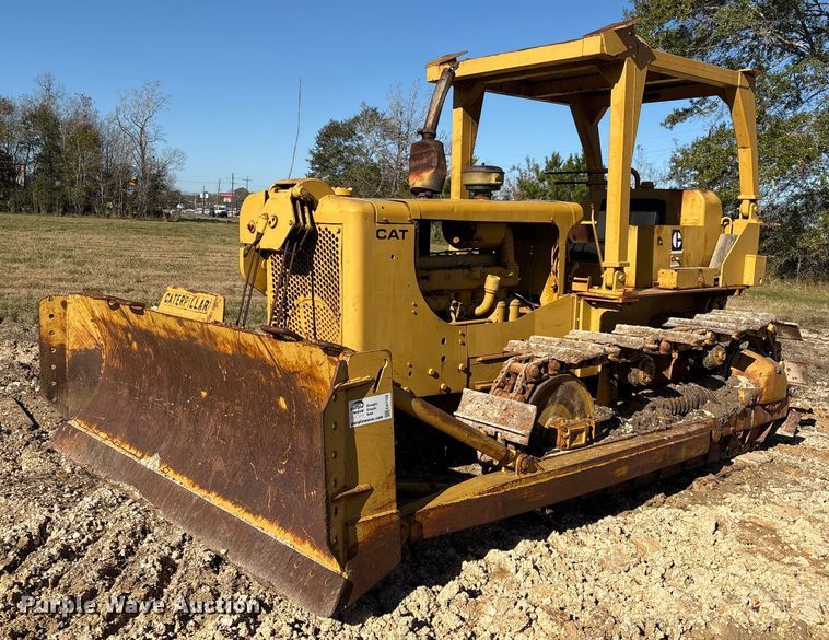 1961 Caterpillar D6B dozer - EA7156