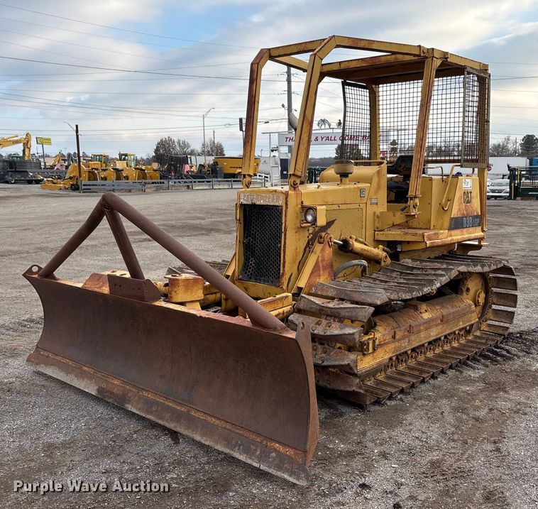 1987 Caterpillar D3B dozer - EA7838