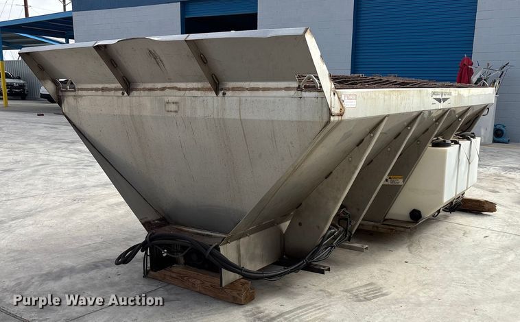 Truck attachments - EF6272