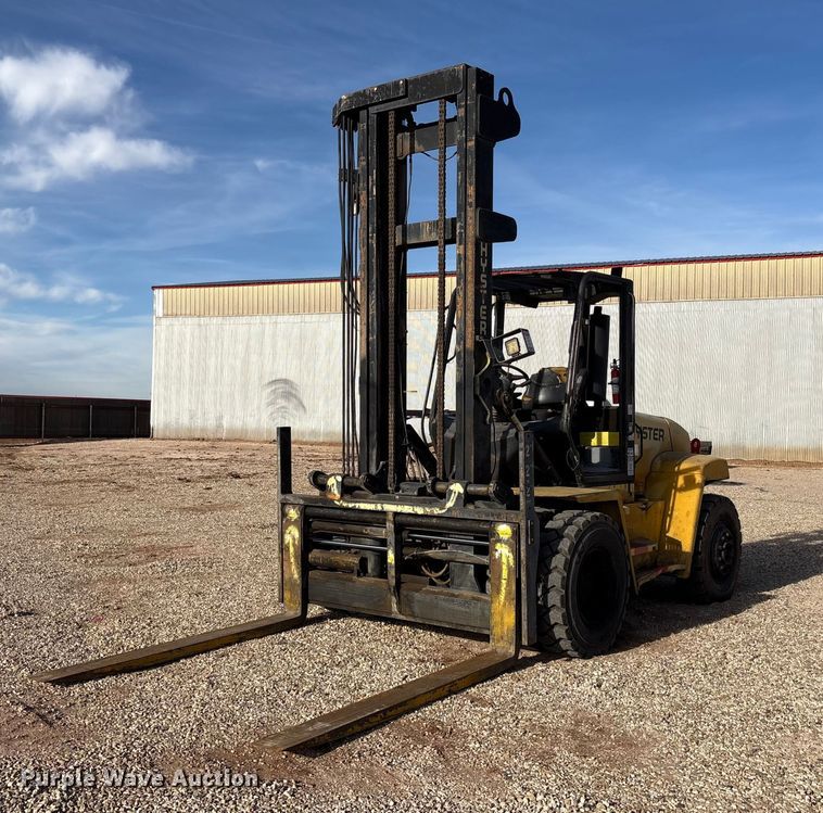 2008 Hyster H210HD forklift - EF6276