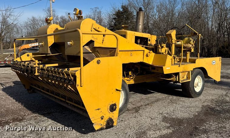 Etnyre chip spreader - ER0366