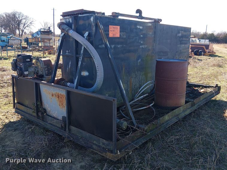 Fuel & lube tank - EU0194