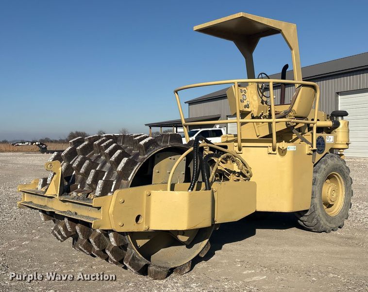 Ingersoll Rand SPF-48 Single Drum Roller - FI0122