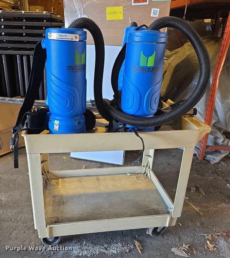 (3) Mosquito super vac backpack  - DZ3741