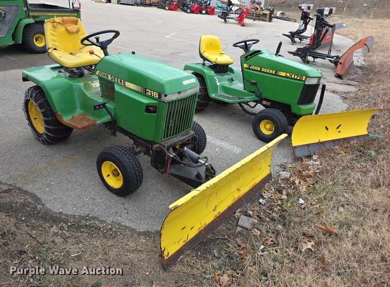 (2) John Deere lawn mowers - DZ3797