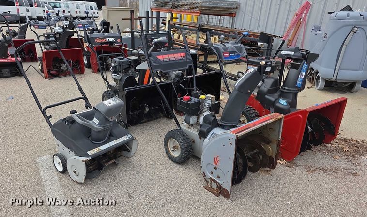 (5) snow blowers - DZ3798