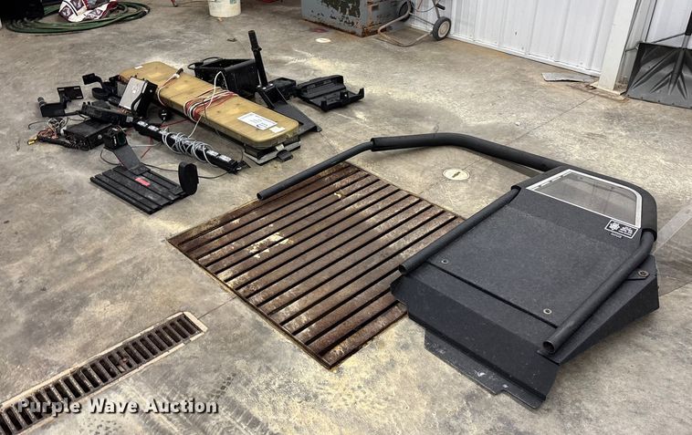 Police equipment - EA2262