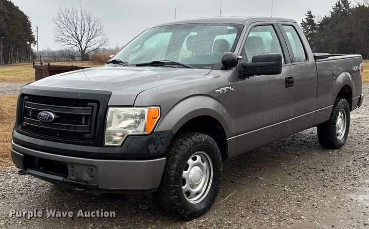 2014 Ford F150 Ext. Cab pickup truck - ED2467