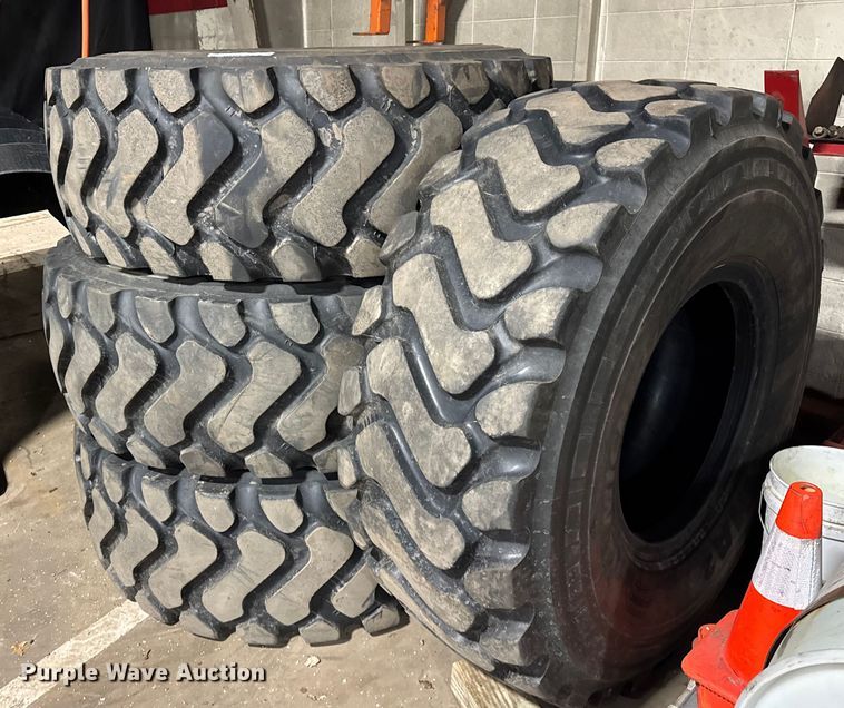 Michelin 20.5R25 wheel loader tires - ER0368