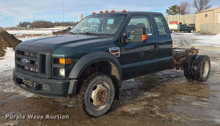 2008 Ford F450 truck cab and chassis - ES2634